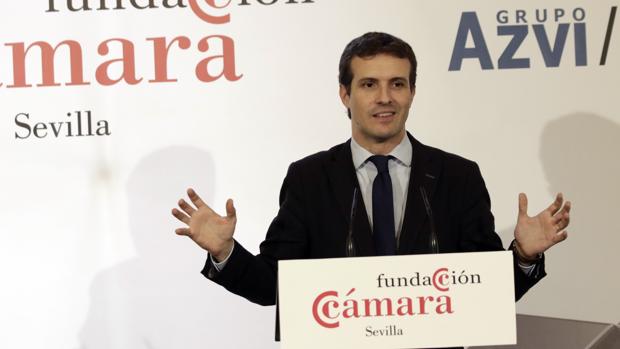 Casado tiende la mano a Cs en Andalucía para acabar con el PSOE «de los ERE y las prostitutas»