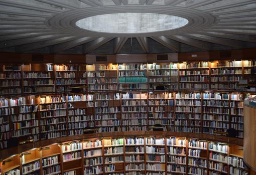 Biblioteca del instituto donde se puede consultar las obras sobre patrimonio