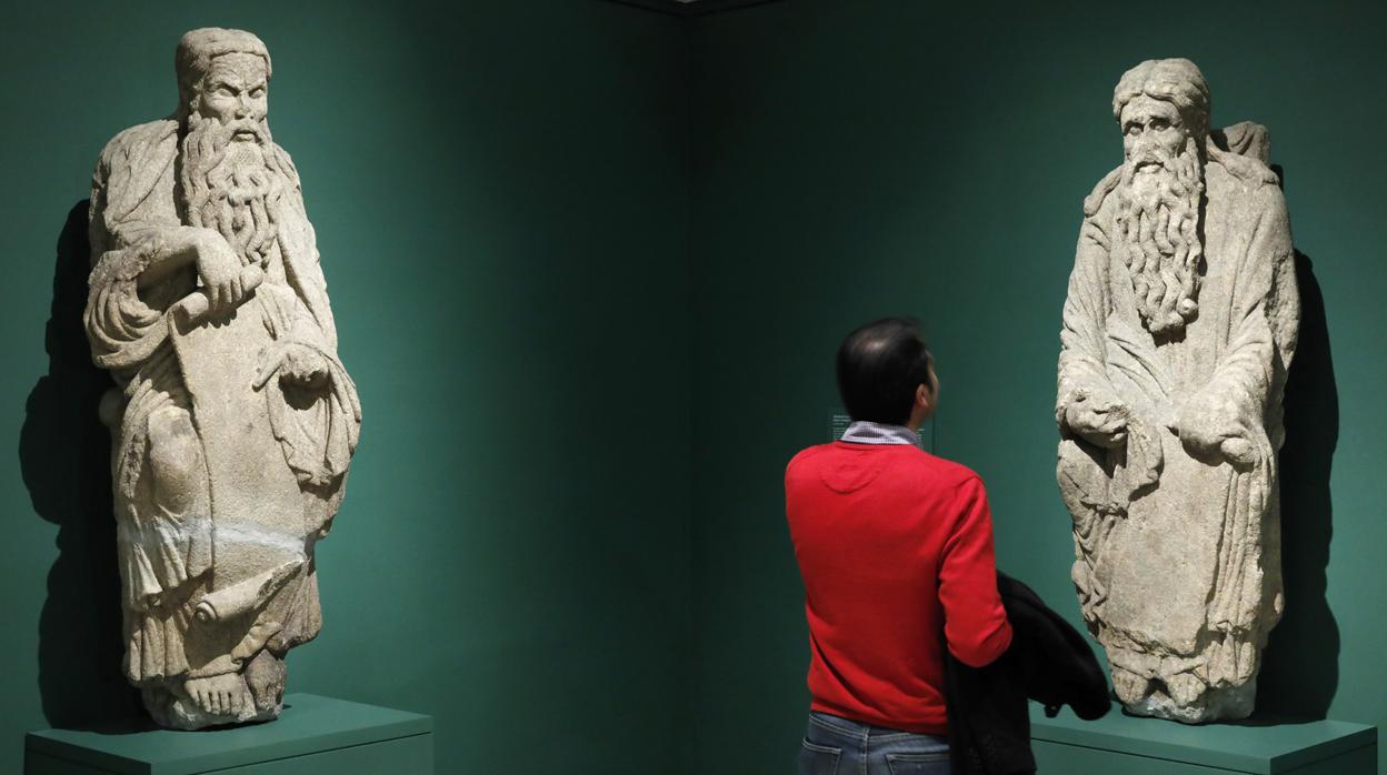 Las estatuas de Abraham e Isaac, durante la exposición del Museo del Prado en 2017