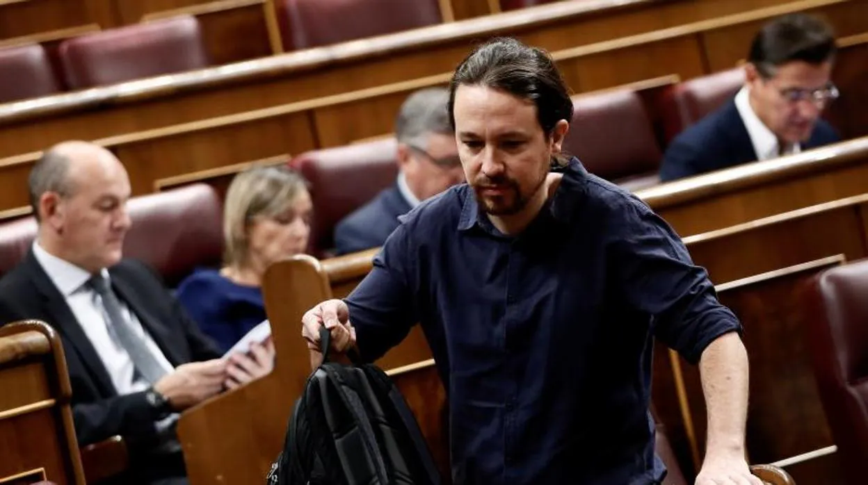 El secretario general de Podemos, Pablo Iglesias, este jueves en el Congreso de los Diputados
