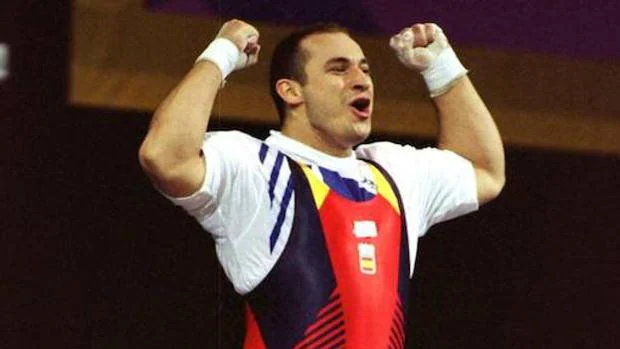 Muere Lorenzo Carrió, el primer halterófilo español que levantó 200 kilos