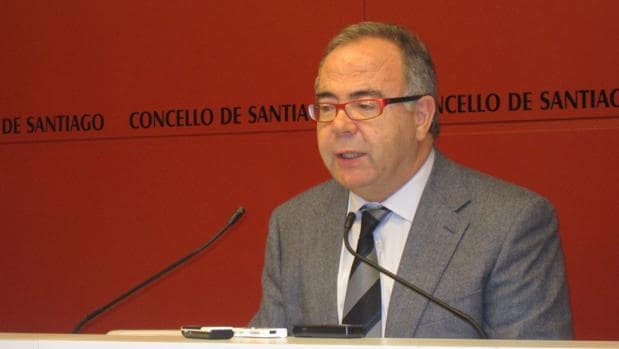 El PSdeG cierra una lista única para relanzar a Bugallo como candidato en Santiago
