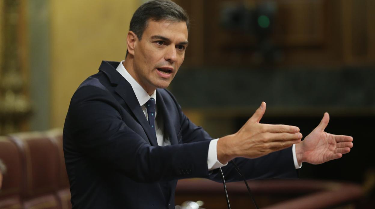 El presidente del Gobierno, Pedro Sánchez, durante la sesión de control en el Congreso