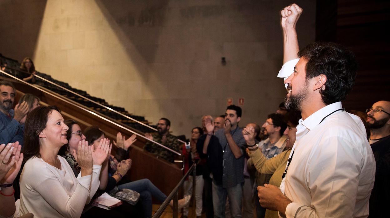 Gómez-Reino y Bescansa durante un acto de partido