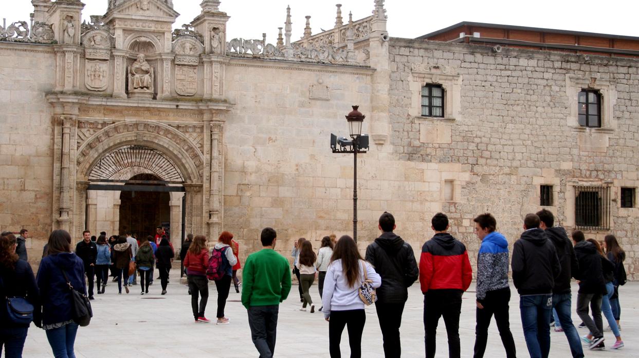 La Universidad de Burgos insta «a no copiar ideas ajenas ni datos sin citar su fuente»