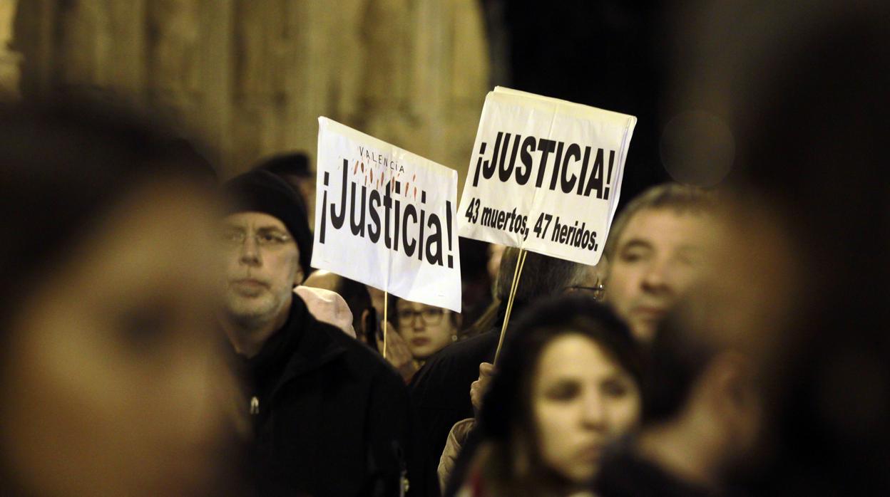 Imagen de archivo de una protesta de la Asociación de Víctimas del Metro de Valencia