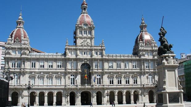 La Justicia tumba 150 nombramientos en La Coruña, gran parte durante la era Ferreiro