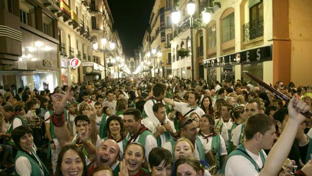 Enredo en la Federación Interpeñas de Zaragoza, descabezada tras una moción de confianza