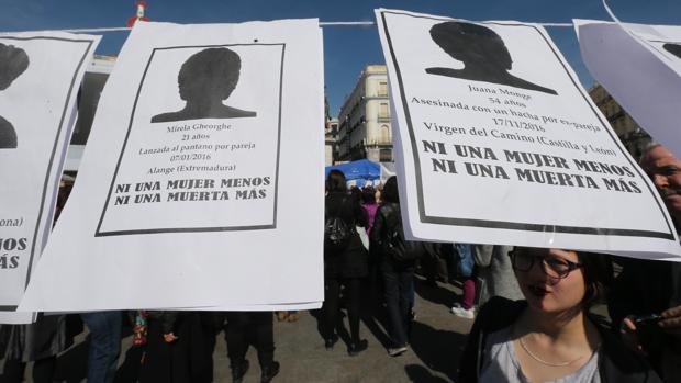 Apuñalan a un hombre que medió en una agresión machista en plena calle