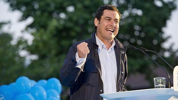 El PP tiene otra encuesta en Andalucía que le sitúa cerca de la mayoría junto a Ciudadanos