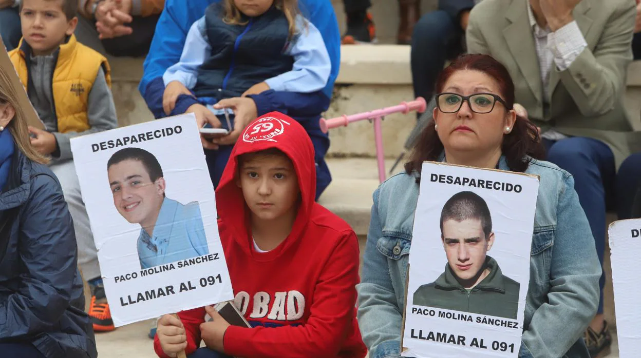 Manifestación en Córdoba, el pasado octubre, por Paco Molina y las personas desaparecidas