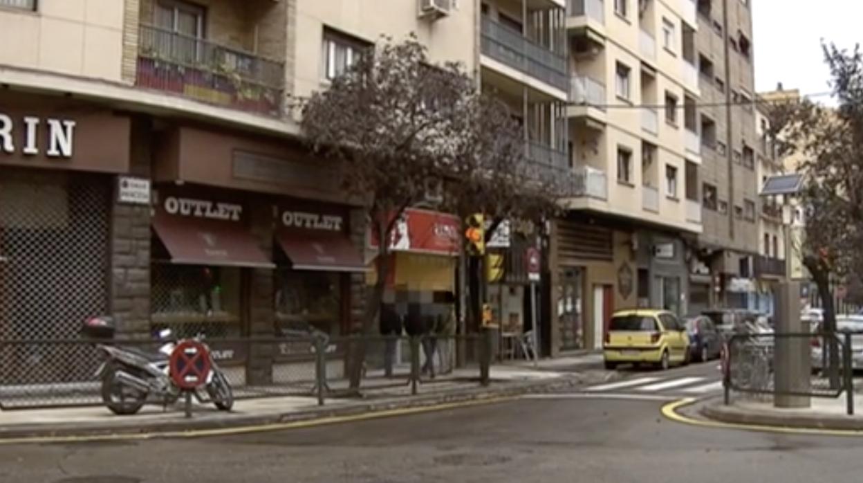 Lugar en el que el joven cayó mortalmente herido, en la confluencia entre las calles Princesa y Cortes de Aragón