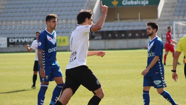 1-1: El Conquense salva un punto en el descuento y de penalti