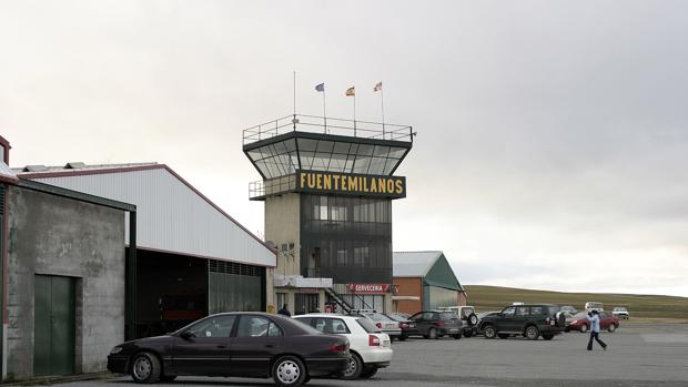 Fallece un piloto al colisionar dos avionetas en el aeródromo de Fuentemilanos (Segovia)