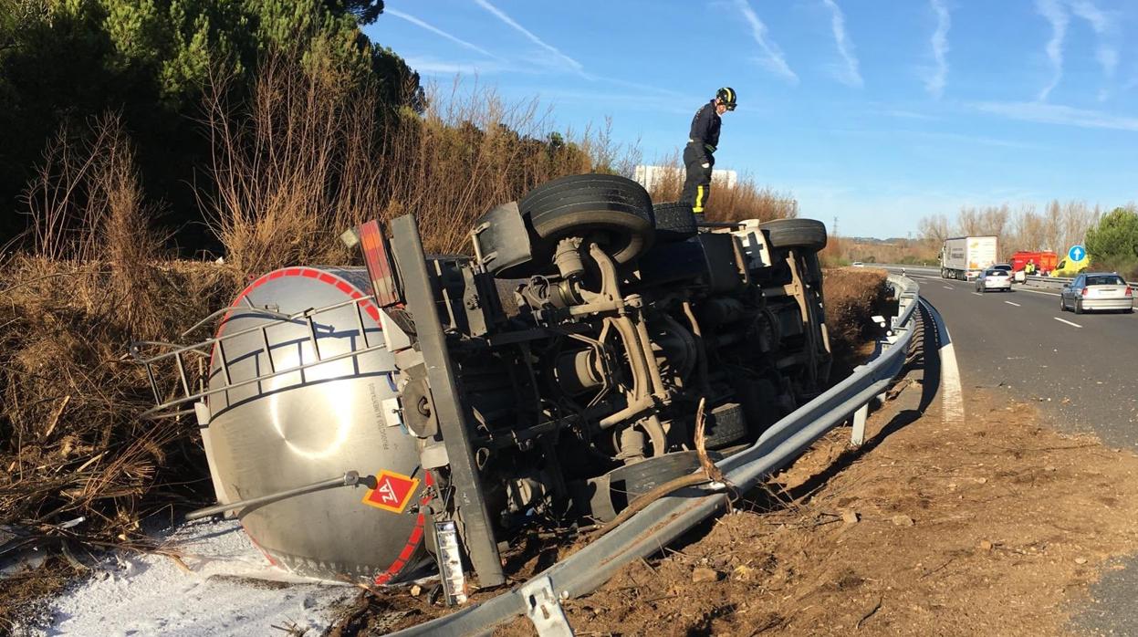 Un muerto y ocho heridos en las carreteras durante el puente