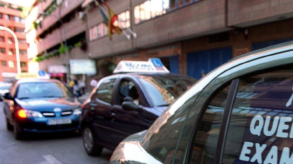 Examinadores de tráfico en Valencia