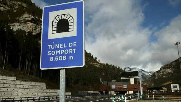 El gran túnel entre España y Francia refuerza su red de refugios anticatástrofes