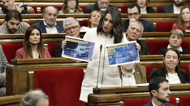 Arrimadas acusa a Torra de ser un «peligro público»