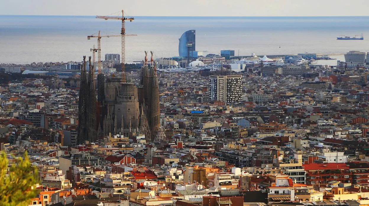 La renta per cápita se situó el año pasado en los 29.936 euros en Cataluña