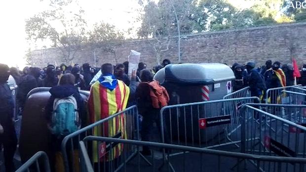 El fotoperiodista Álvaro Ybarra, testigo en la calle del 21-D en Barcelona