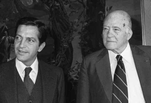 Josep Tarradellas, junto al ex presidente del Gobierno Adolfo Suárez, en 1977