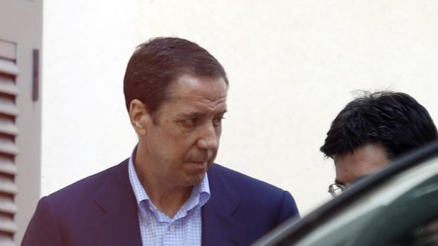 Zaplana niega en un comunicado haber cobrado comisiones