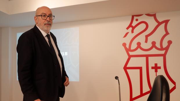 Alcaraz no repetirá como conseller de Transparencia y volverá a la universidad