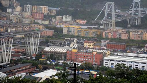 El puente Morandi de Génova tras el hundimiento