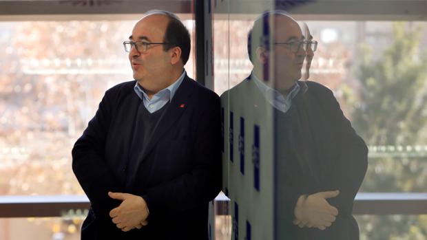 Iceta avisa a ERC y PDECat: sin apoyo a las cuentas de Sánchez, el PSC no negociará presupuestos catalanes