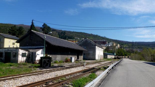 Detenido un joven de 16 años por una presunta agresión sexual a otra menor en Villablino