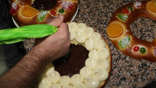 Diez pastelerías imprescindibles para acertar con el Roscón de Reyes