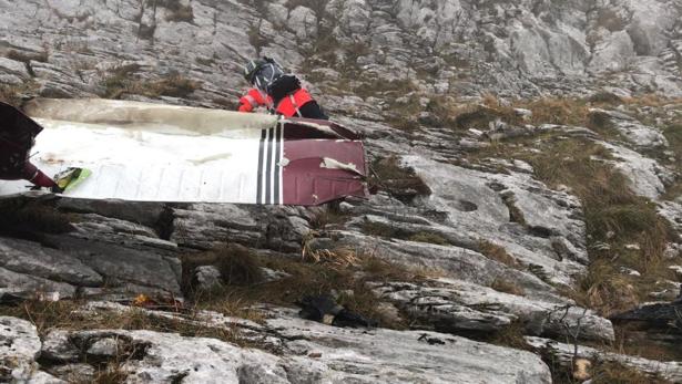 Una avioneta con dos tripulantes se estrella en Guipúzcoa