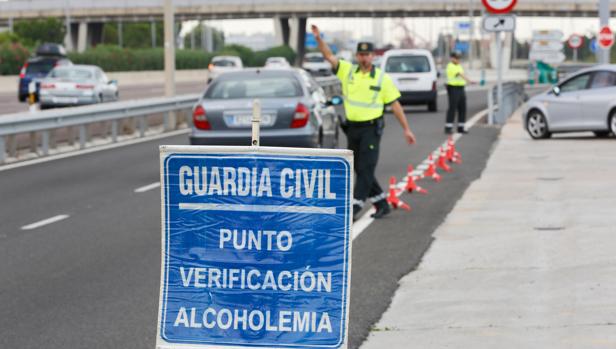 La seguridad vial se reforzará con 855.000 controles de alcohol y drogas