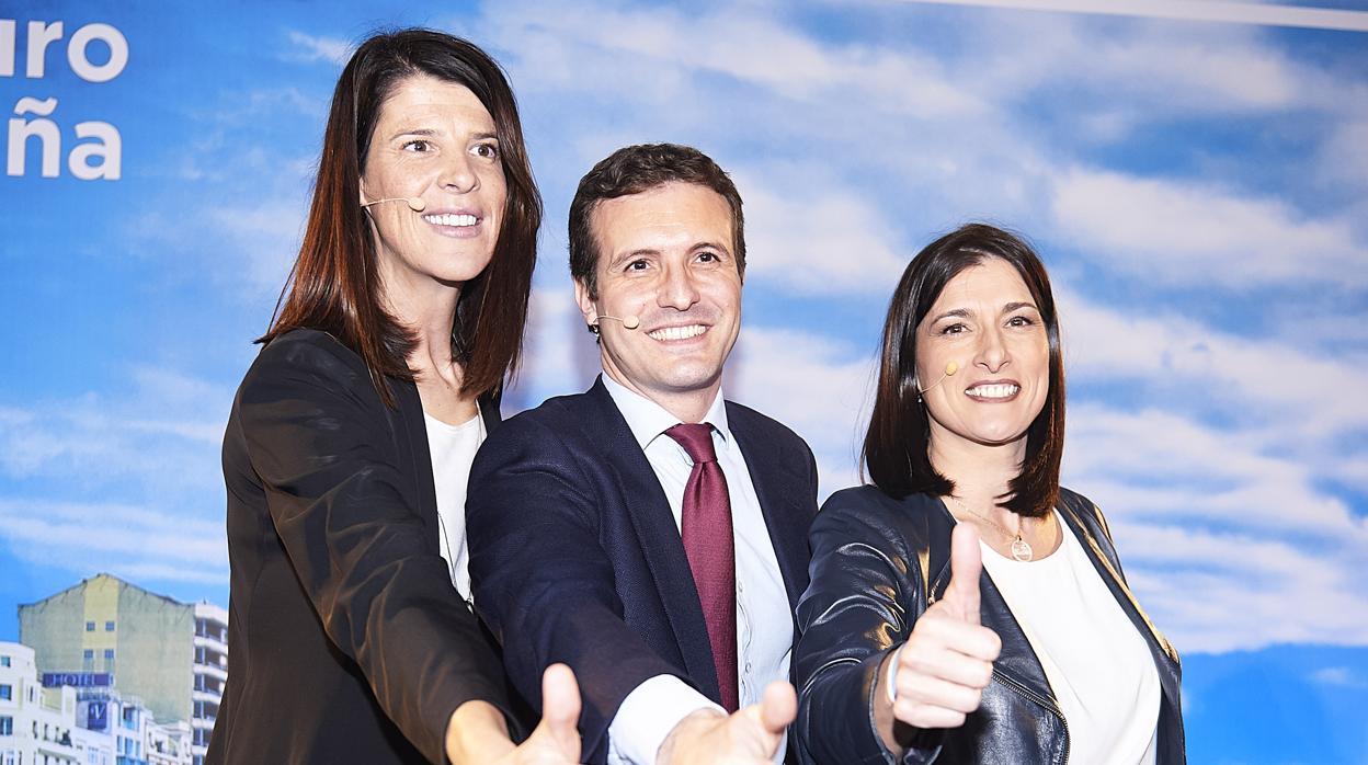 Pablo Casado presenta a las candidatos a la presidencia de Cantabria, Ruth Beitia, y a la Alcaldía de Santander, Gema Igual