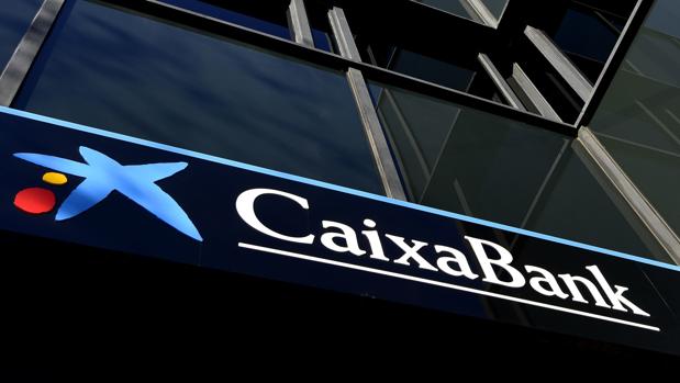 CaixaBank prevé cerrar en Castilla y León 25 oficinas y prescindir de 140 empleados