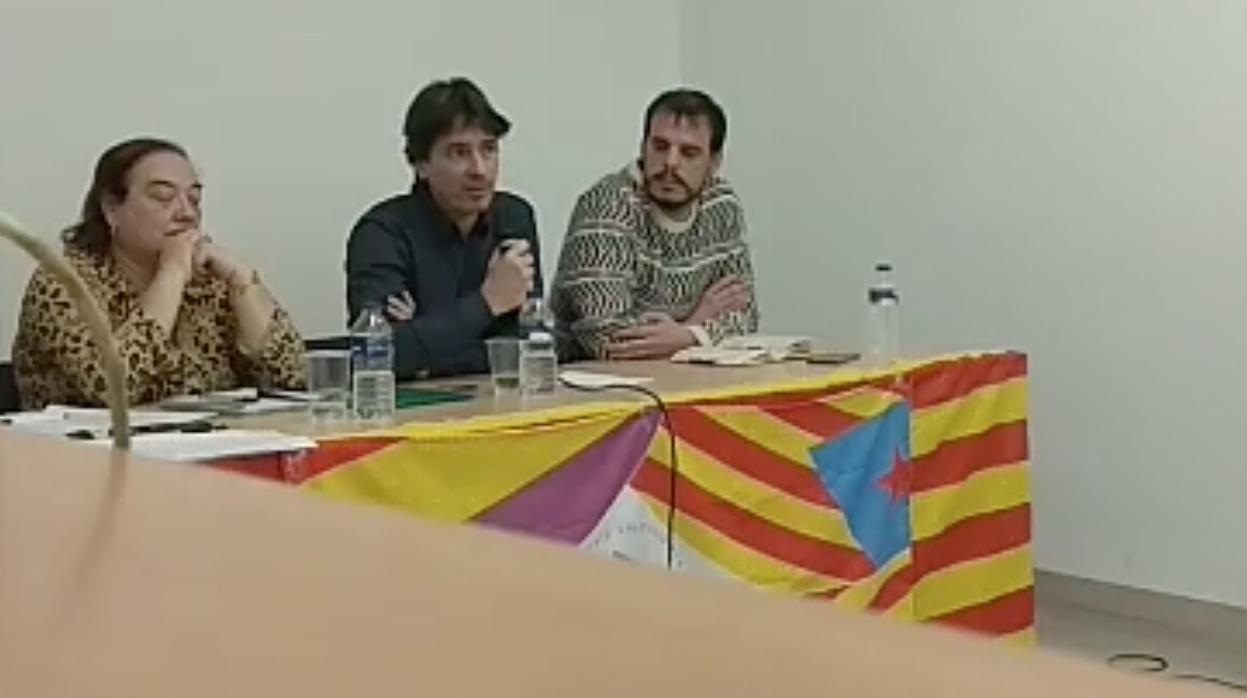 Un momento de la presentación de la Coordinadora del País Valencià per la República en Alcoy, este jueves