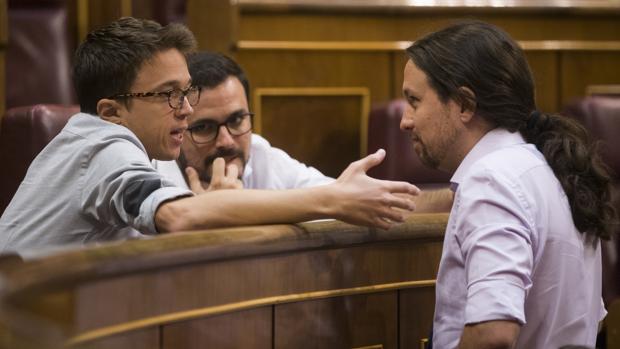 Iglesias confirma que Podemos competirá con Errejón en la Comunidad de Madrid: «Íñigo no es Manuela»