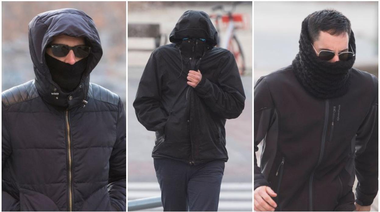 La cita era a las diez de la mañana, pero los tres encausados madrugaron y llegaron ater a la Audiencia Provincial de Madrid ocultando sus rostros con gafas de sol