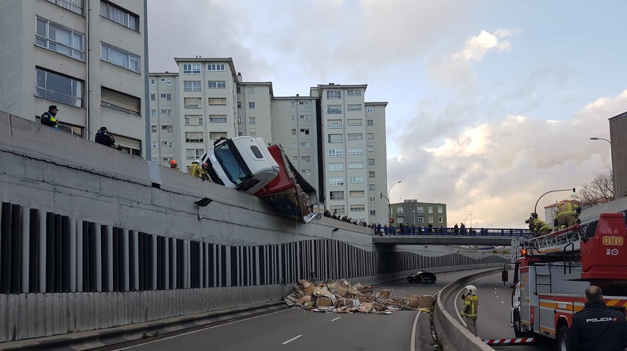 Imagen del lugar del accidente tras el desplome de la carga