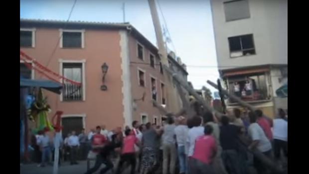 Piden cárcel para el alcalde de un pueblo de Alicante por la muerte de un joven en las fiestas