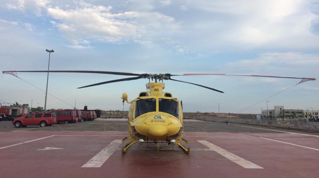 Helicóptero para rescates del Consorcio Provincial de Bomberos de Alicante