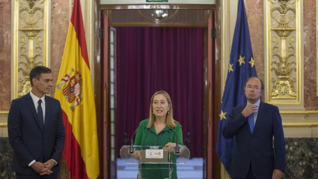 Pleno fantasma en el Senado por la reunión de Sánchez con Torra