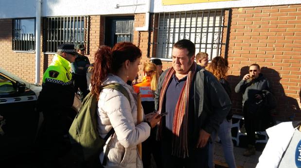 Voluntarios reanudan la búsqueda del desaparecido en Nochevieja en Orihuela Costa