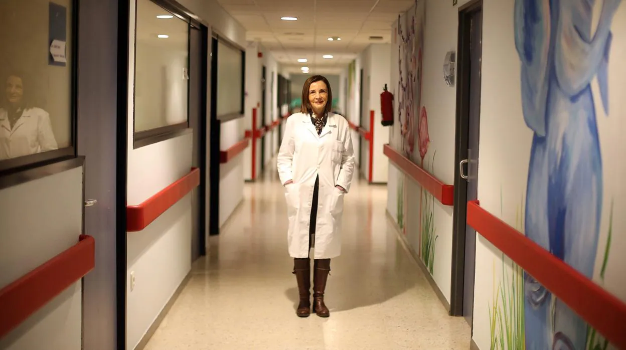 Luz Couce Pico, jefa de servicio de Neonatología del CHUS y responsable de la Unidad de Diagnóstico y Tratamiento de Enfermedades Metabólicas Hereditarias