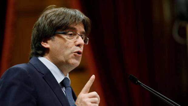 Puigdemont dará hoy una conferencia en Irlanda invitado por los antiguos socios del IRA