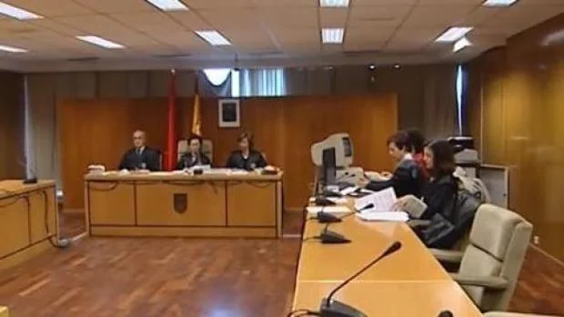 La Fiscalía pide la absolución de los seis acusados en el «caso espías» de la Comunidad de Madrid
