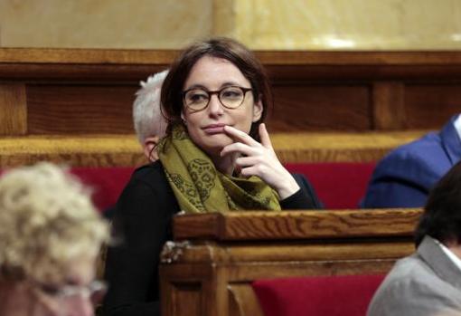 Andrea Levy, desde su escaño en el Parlament