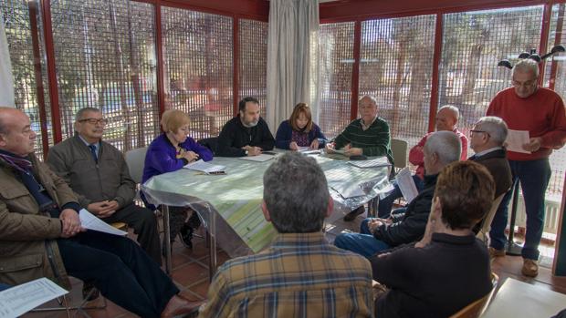 Aumentan los participantes en los talleres del Centro de Mayores del Polígono