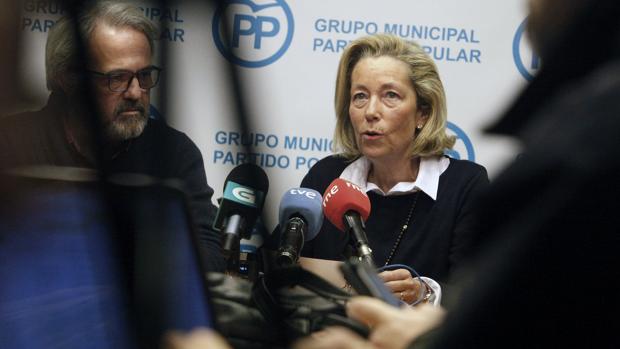 La Coruña también adjudicó a dedo contratos a familiares del gobierno populista de Compostela