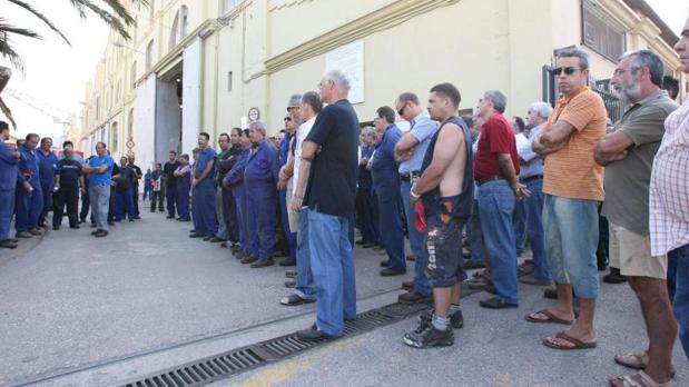 Unión Naval indemnizará con 21,5 millones a más de 300 afectados por el amianto